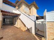 Casa para Aluguel com 2 quartos, 98 m² por R$ 1.800