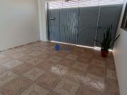 Casa para Aluguel com 3 quartos, 100 m² por R$ 1.290