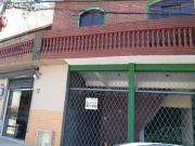 Casa para Aluguel com 3 quartos, 10 m² por R$ 2.900