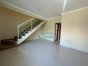 Casa para Aluguel com 3 quartos, 112 m² por R$ 2.400