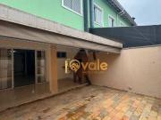 Casa para Aluguel com 3 quartos, 119 m² por R$ 2.990