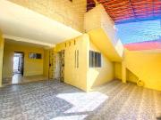 Casa para Aluguel com 3 quartos, 120 m² por R$ 1.800