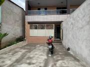 Casa para Aluguel com 3 quartos, 120 m² por R$ 950