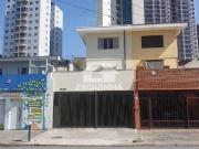 Casa para Aluguel com 3 quartos, 140 m² por R$ 5.000