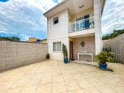 Casa para Aluguel com 3 quartos, 166 m² por R$ 5.000