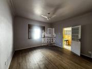Casa para Aluguel com 3 quartos, 160 m² por R$ 2.200