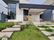 Casa para Aluguel com 3 quartos, 165 m² por R$ 5.500