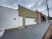 Casa para Aluguel com 3 quartos, 172 m² por R$ 3.900