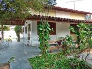 Casa para Aluguel com 3 quartos, 200 m² por R$ 5.300