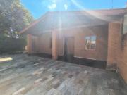 Casa para Aluguel com 3 quartos, 200 m² por R$ 6.000