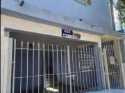 Casa para Aluguel com 3 quartos, 206 m² por R$ 2.300