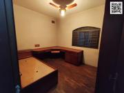 Casa para Aluguel com 3 quartos, 210 m² por R$ 2.500