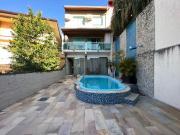 Casa para Aluguel com 3 quartos, 225 m² por R$ 6.700