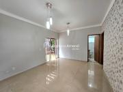 Casa para Aluguel com 3 quartos, 240 m² por R$ 5.500