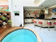 Casa para Aluguel com 3 quartos, 245 m² por R$ 7.500