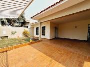 Casa para Aluguel com 3 quartos, 250 m² por R$ 4.400