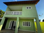 Casa para Aluguel com 3 quartos, 300 m² por R$ 4.800