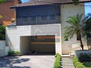 Casa para Aluguel com 3 quartos, 322 m² por R$ 17.791