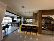 Casa para Aluguel com 3 quartos, 349 m² por R$ 30.000