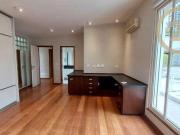 Casa para Aluguel com 3 quartos, 370 m² por R$ 30.000