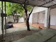 Casa para Aluguel com 3 quartos, 396 m² por R$ 2.700