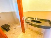 Casa para Aluguel com 3 quartos, 451 m² por R$ 17.000