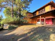 Casa para Aluguel com 3 quartos, 500 m² por R$ 12.580