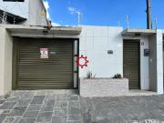 Casa para Aluguel com 3 quartos por R$ 2.600