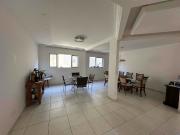 Casa para Aluguel com 4 quartos, 260 m² por R$ 7.500