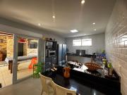 Casa para Aluguel com 4 quartos, 285 m² por R$ 12.000