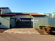 Casa para Aluguel com 4 quartos, 302 m² por R$ 7.990