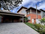 Casa para Aluguel com 4 quartos, 360 m² por R$ 7.500