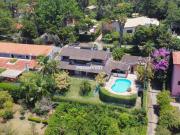 Casa para Aluguel com 4 quartos, 429 m² por R$ 12.600