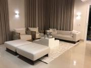 Casa para Aluguel com 4 quartos por R$ 19.600