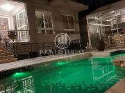 Casa para Aluguel com 5 quartos, 660 m² por R$ 53.000