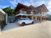 Casa para Aluguel com 6 quartos, 223 m² por R$ 12.000