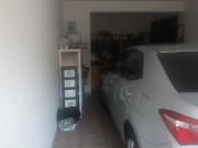 Casa para aluguel e venda possui 130 metros quadrados...