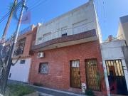 casa para dos familias en dos plantas sin expensas en...