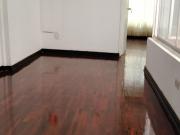 CASA PARA EMPRESAS ESQUINA