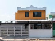 CASA PARA ENTREGA INMEDIATA CERCA DE LIVERPOOL CON TODOS...