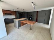 Casa para estrenar en Satélite, con vigilancia