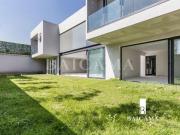 Casa para Estrenar en Venta dentro de Privada en Bosque...