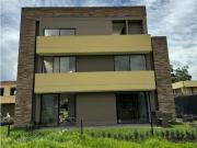 Casa para estrenar en venta en Chía