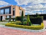 CASA PARA LA VENTA EN MILLA DE ORO CAJICA