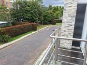 Casa para la venta en unidad cerrada en la ceja