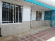 CASA PARA LA VENTA UN PISO