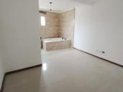 Casa para locaÃ§Ã£o duplex no centro de campo grande!