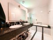 Casa para locação no condomínio Golf Village