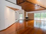 Casa para na locação na Granja Viana Cond Granja Viana II