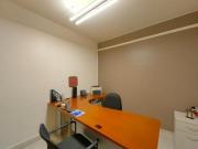 CASA PARA OFICINA 281m2 / 5R / 4B